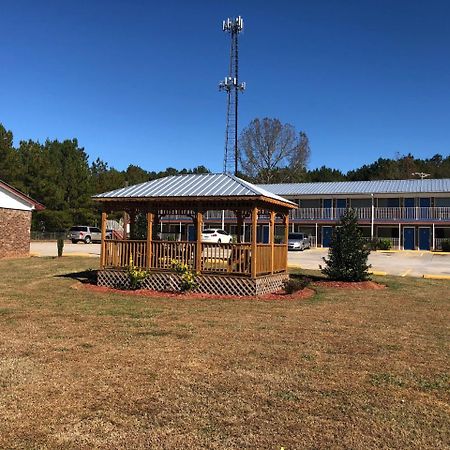 Walton Inn Monroe Bagian luar foto
